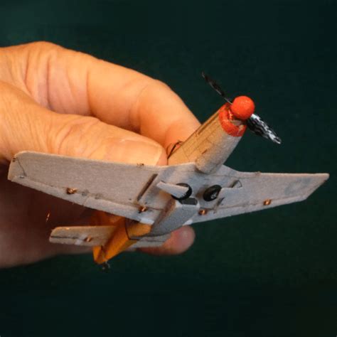 A Micro RC Plane Builder Shares His Tricks | Hackaday