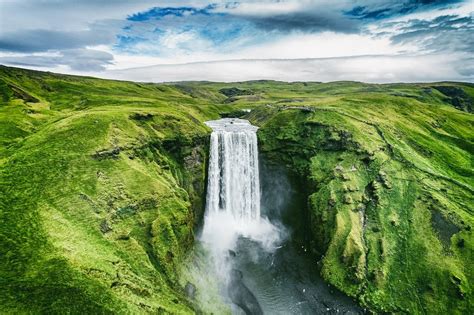 Top Waterfall Experiences in Iceland | kimkim