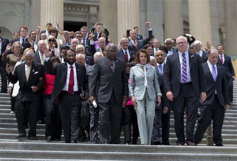 Rep. Peter Welch Calls Democrats' 25-Hour Gun Sit-In 'Very Effective ...