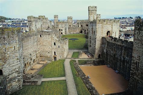 Caernarfon | Medieval Castle, Roman Walls & Harbour | Britannica