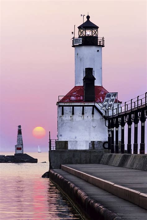 Indiana lighthouse on Lake Michigan | Places to visit in indiana, Most ...