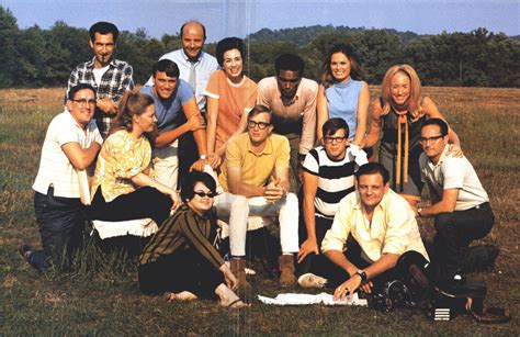 The cast of "Night of the living dead" (1968), colorized. : r/OldSchoolCool