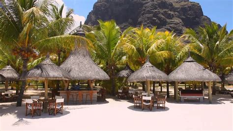 Dinarobin Hotel Golf & Spa, Mauritius - Beachcomber Tours - YouTube