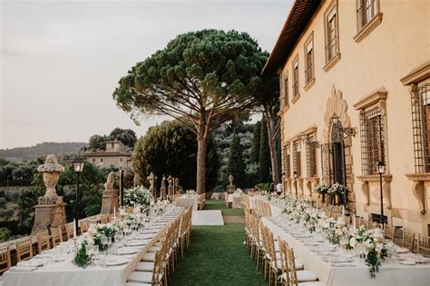 Tuscan wedding villa with view