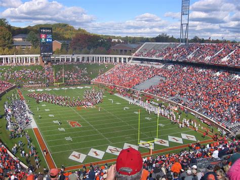 Football Stadium: Virginia Football Stadium