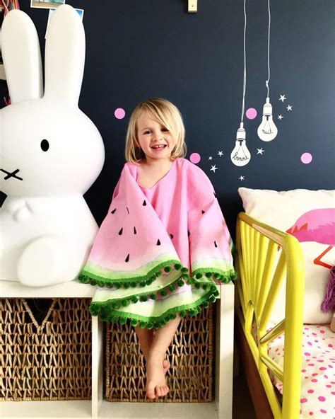 Watermelon Costume - simple DIY watermelon costume for kids ...