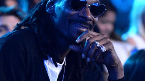 Snoop Dogg crashes Hindu wedding, shares Instagram photo