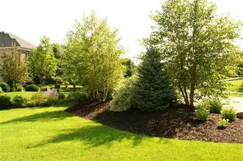 How to Design & Construct Landscape Mounds & Berms