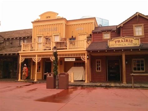 Uniquely Disney - Frontierland at the Magic Kingdom - WDW News Today