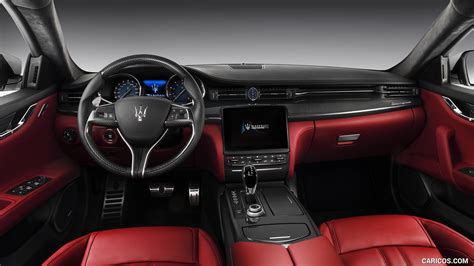 2017 Maserati Quattroporte GTS GranSport - Interior, Cockpit | HD ...