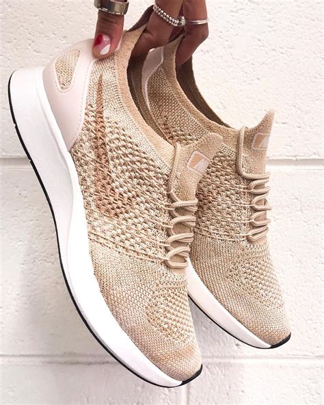 Nike Air Zoom Mariah Flyknit Racer - Beige White - SportStylist ...