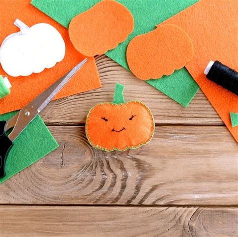 Crafts For Kids - Tons of Art and Craft Ideas for Kids: Halloween Kids ...