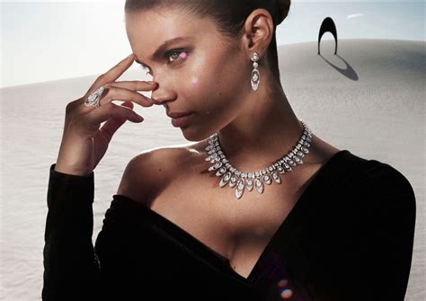 Top Designer Jewelry Brands: A Guide for the Fashionistas - SenseOrient