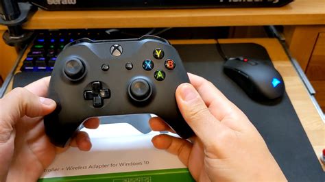 Xbox Bluetooth Controller For PC Unboxing and Review - YouTube