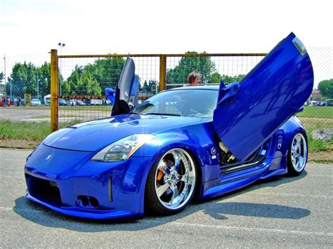 Custom Nissan 350Z Photo(s) | Nissan 350z, Nissan, Nissan z cars