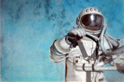 ESA - Alexei Leonov, the first spacewalker, passes away