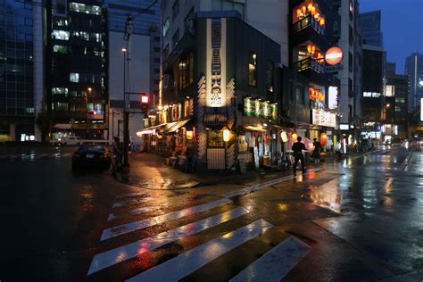 Tokyo street scene | Rainy street in Tokyo - 2012. I like th… | Flickr