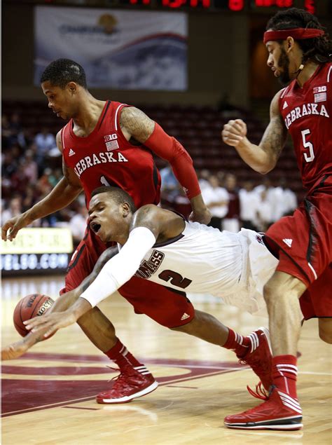 Streaking UMass Minutemen basketball team eye national stage - masslive.com