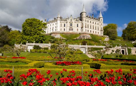 Dunrobin Castle | Venture North