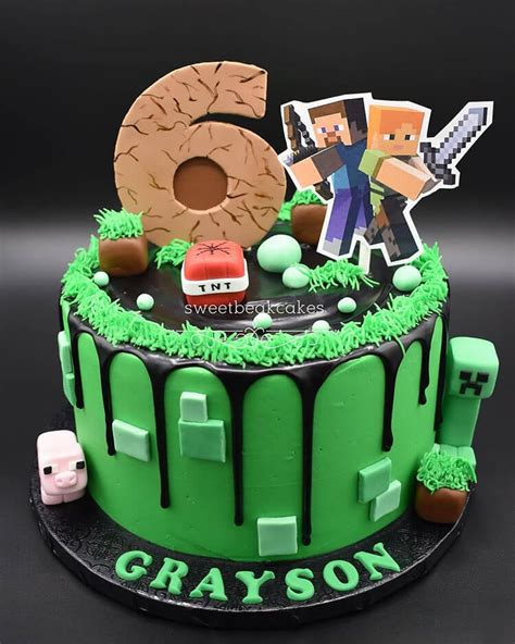 16 Minecraft Birthday Cake Ideas and Recipes to Inspire You - Mom's Got ...