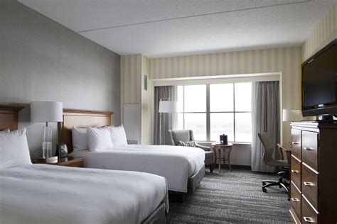 Hartford Marriott Downtown Double/Double Guest Room #guestRoom, #Enjoy ...