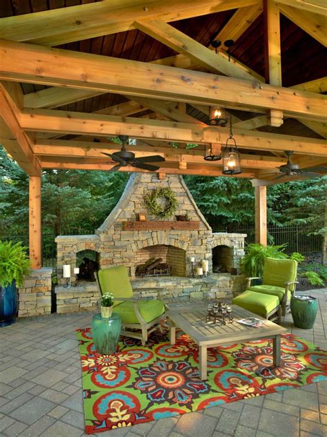 Traditional Outdoor Patio Designs to Inspire You