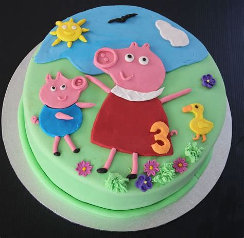 How to make a Peppa Pig Cake