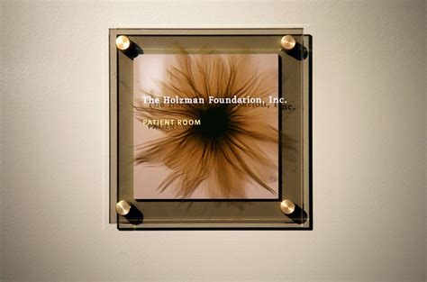 Donor Recognition Gallery – Plaques – PDG