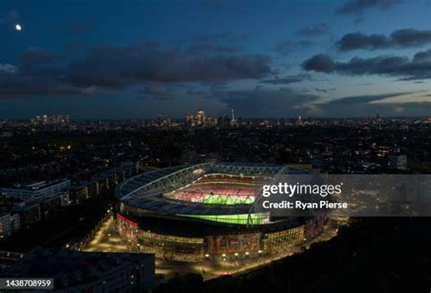 Emirates Stadium Aerial Photos and Premium High Res Pictures - Getty Images