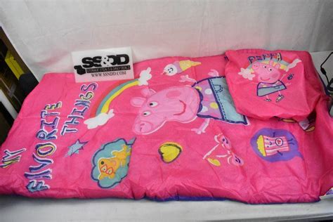 Peppa Pig Sleeping Bag with Bonus Sling Bag | EstateSales.org