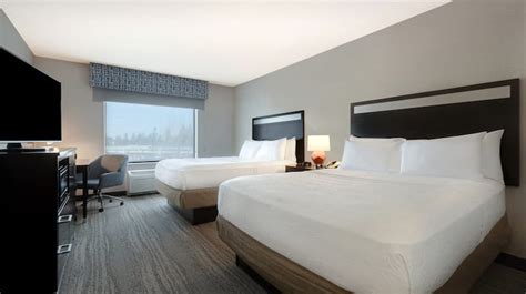 Federal Way Hotels - Hampton Inn Seattle Federal Way, WA