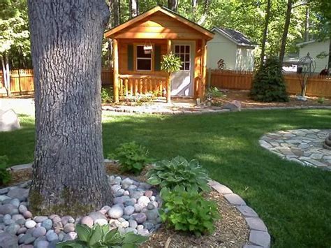 log cabin landscaping | Landscaping for a Log Cabin - Yard Designs ...