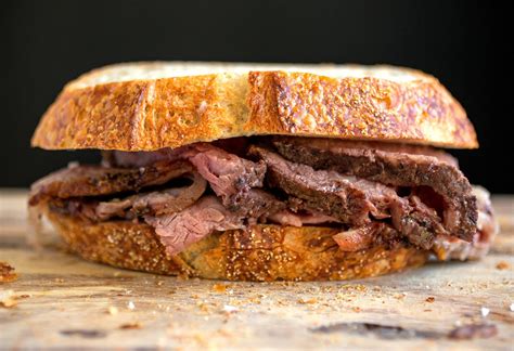 A Roast Beef Sandwich the Way the Deli Makes It - The New York Times