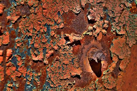 The difference between rust and galvanic corrosion