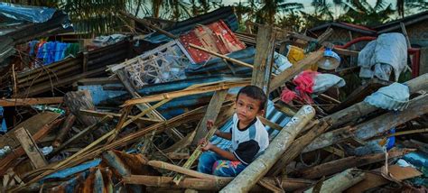 Relief teams fear worsening aftermath of Super Typhoon Rai | | 1UN News