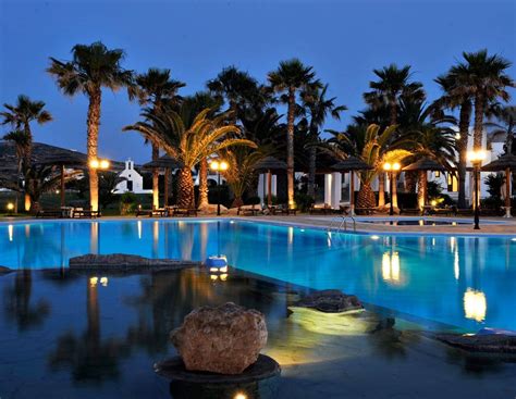 Luxury 5 Star Hotel Paros Island Greece | Beachside resort, Hotel paros ...