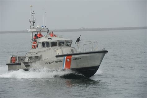 Coast Guard completes marathon tow to rescue disabled fishing vessel ...