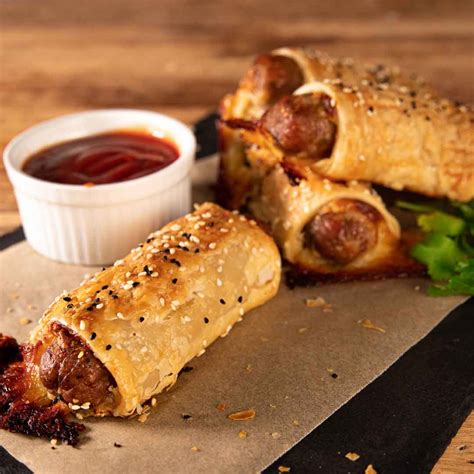 Cheesy Bacon Sausage Rolls – Three Aussie Farmers