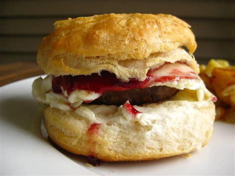 A Taste of Home Cooking: Sausage Biscuit Sandwiches