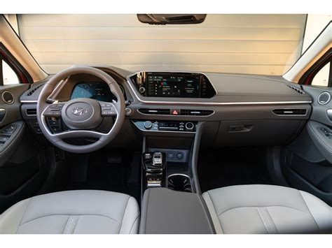 2023 Hyundai Sonata: 94 Interior Photos | U.S. News