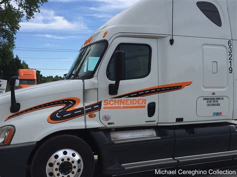 New Schneider National Logo and tractor decals | Close up ph… | Flickr