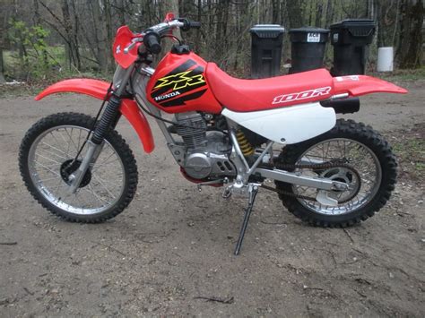 Honda XR100 Review: Specs You MUST Know Before Buying - Motocross Hideout