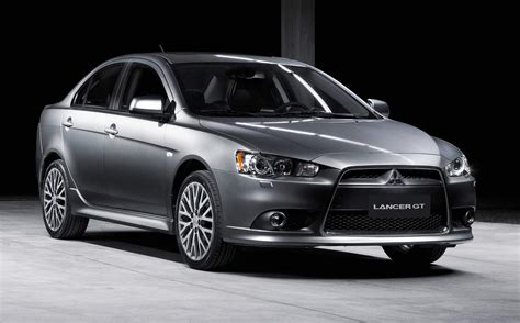 Novo Mitsubishi Lancer 2016: vídeo, preços e consumo