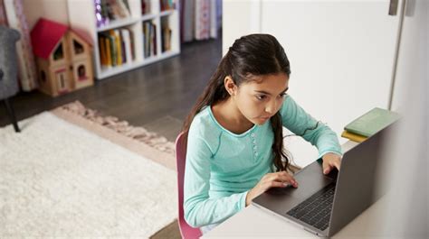 15 Online Classes for Kids to Keep Them Learning on Days Off | ParentMap