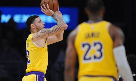 WATCH: Lonzo Ball ties season-high with 14 points in Lakers’ loss