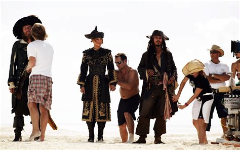 Pirates of The Caribbean cast HD wallpaper | Wallpaper Flare