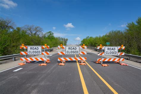 HOUSTON BARRICADE, Traffic Signs, Cones, Barriers, Arrow Boards