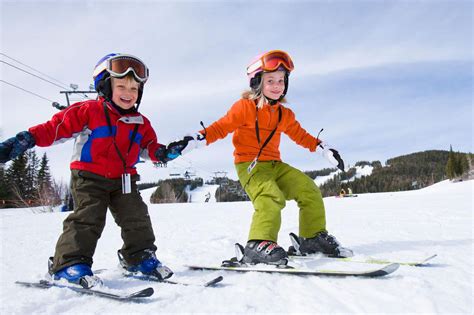 Skiing Tips for Beginners - Gear, Safety, and More