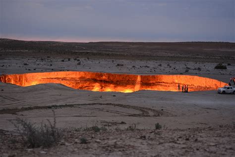 Darvaza gas crater, Turkmenistan - Globetrender Magazine