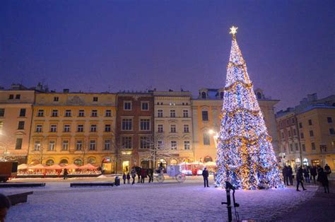 Krakow Christmas Market 2022 - Dates | Krakow christmas market, Krakow ...